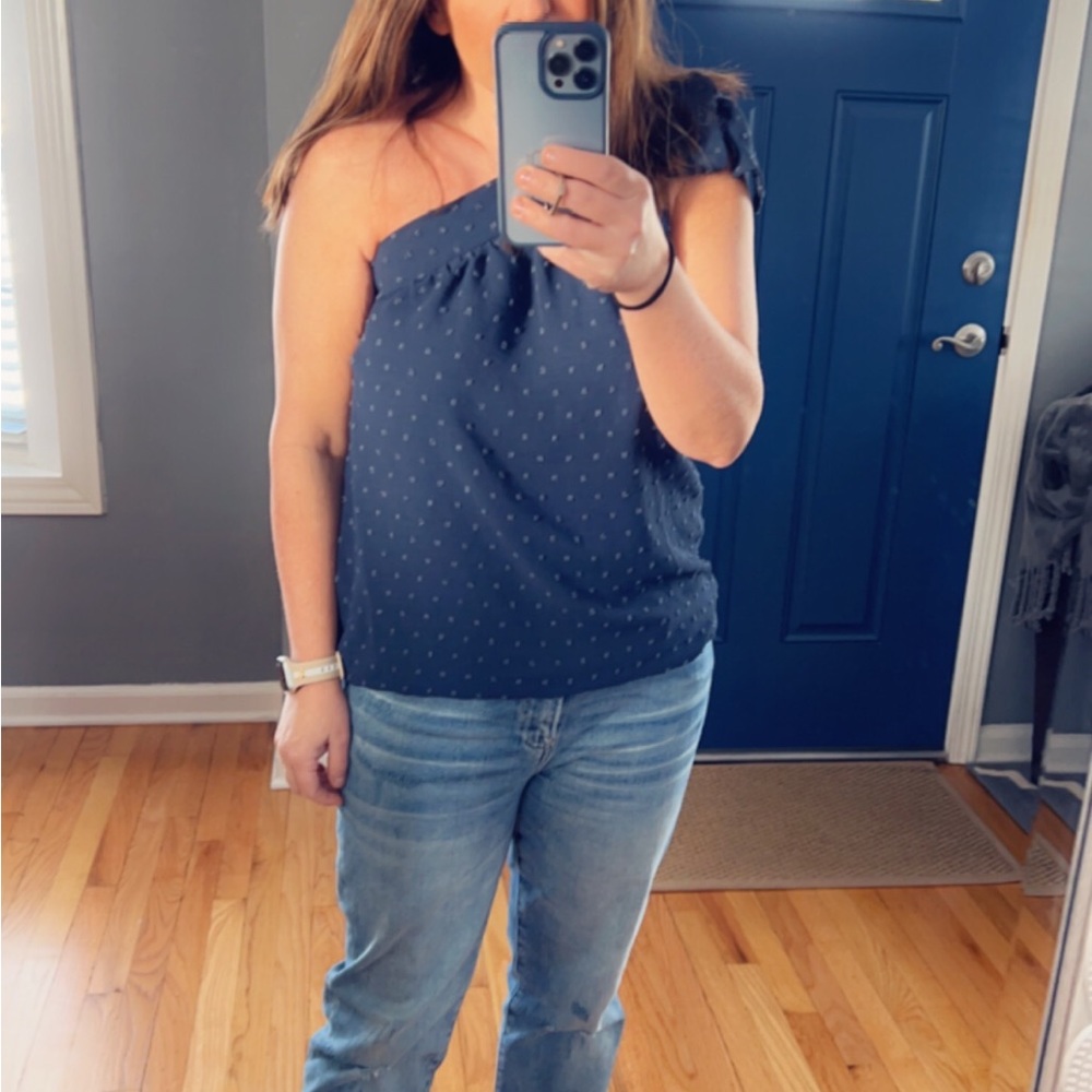 One shoulder top - Picture 6 of 6